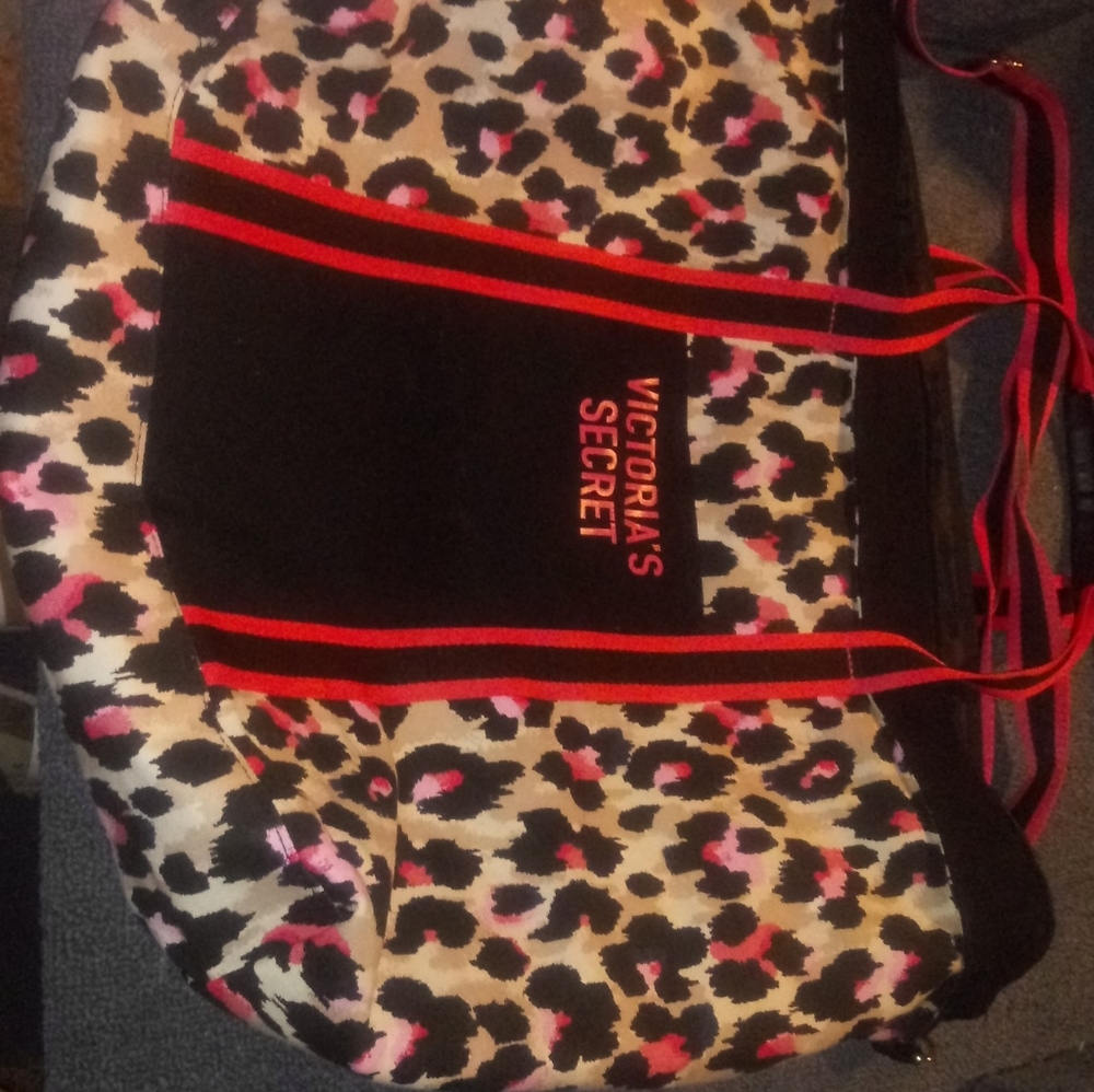 Victoria Secret Duffle Bag